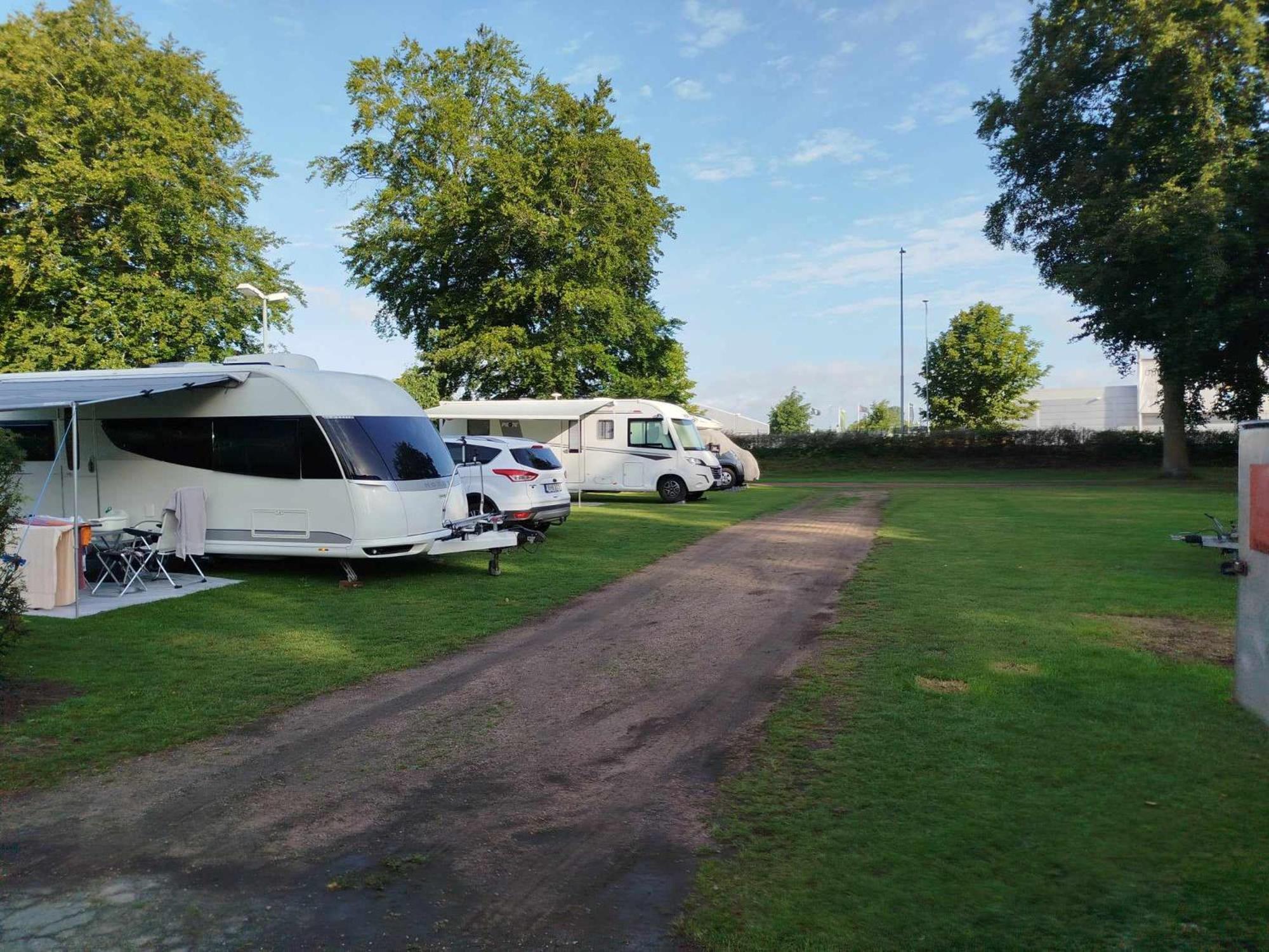 Charlottsborgs Camping Och Vandrarhem Kristianstad Luaran gambar